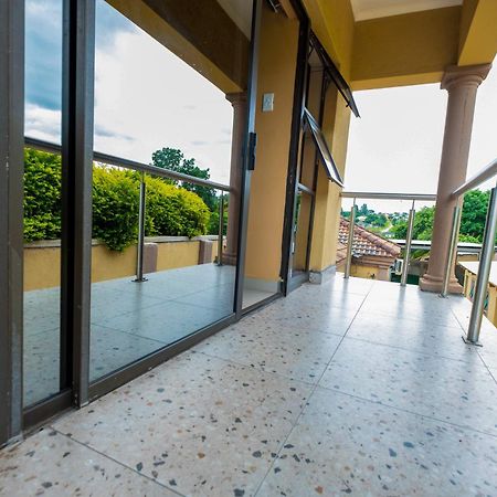 Woodmead Guest House Manzini Exterior foto